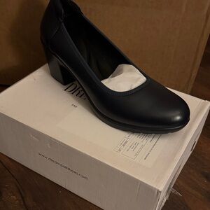 Dream Pairs Women's Classic Black Heels